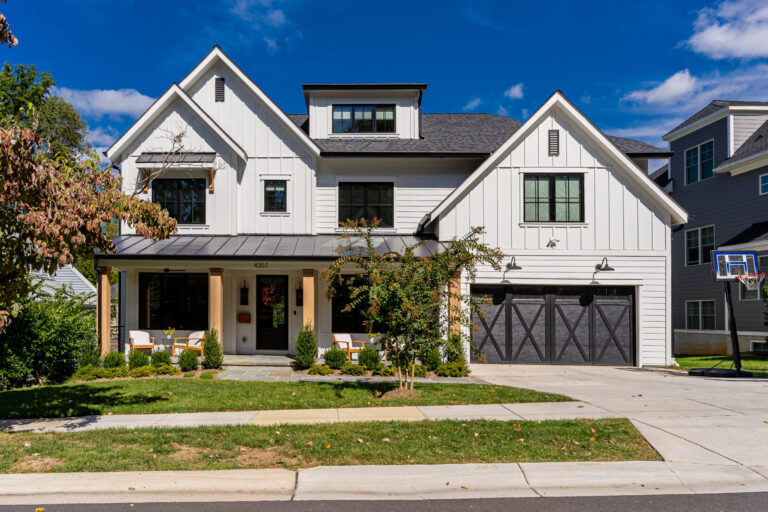 Modern farmhouse, front